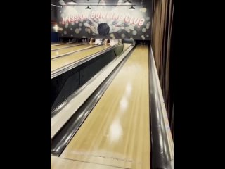 unexpected turn. bowling. ytj;blfyysq gjdjhjn. ,jekbyu.